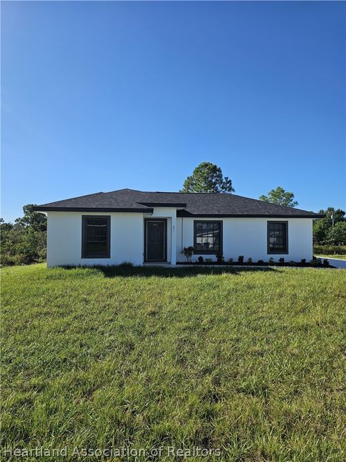 211 Islamorada St Ne, Lake Placid, FL, 33852 | Card Image
