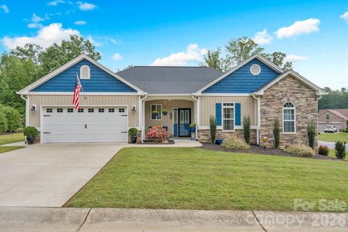 1115 King George Ct, Lenoir, NC, 28645-7015 | Card Image