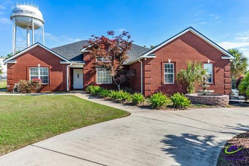 103 Brookshire Way, Warner Robins, GA, 31093-8331 | Card Image