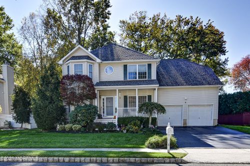 6 Northgate Dr, Englishtown, NJ, 07726-4258 | Card Image