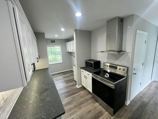 965 Francis Ave, House other with 3 bedrooms, 1 bathrooms and null parking in Columbus OH | Image 9