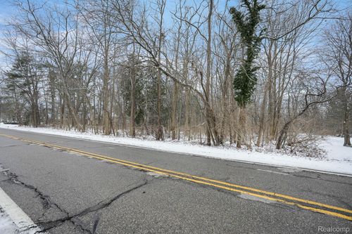 VL Moravian, Clinton Charter Township, MI, 48036 | Card Image