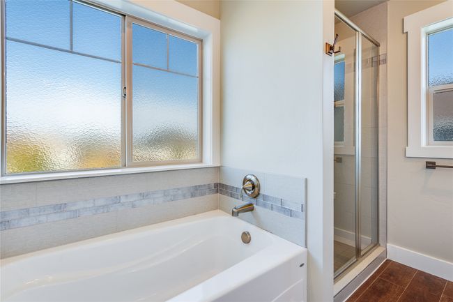 Primary Bathroom | Image 27