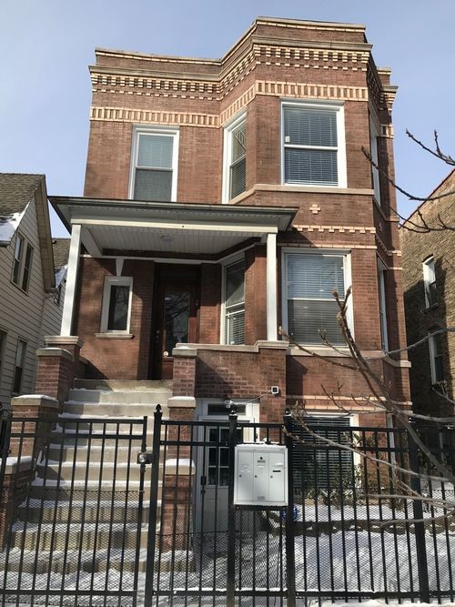 garden-2944 N Ridgeway Avenue, Chicago, IL, 60618 | Card Image