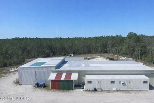 6051 Campbell Rd, Ocean Springs, MS, 39564-8707 | Card Image
