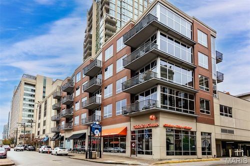 302-9 N Euclid Ave, Saint Louis, MO, 63108-1458 | Card Image