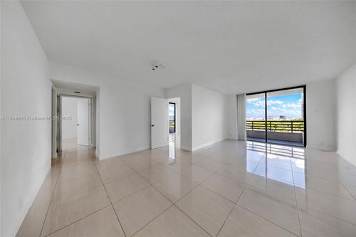 apt-801-3300 Ne 191st St, Aventura, FL, 33180-2443 | Card Image