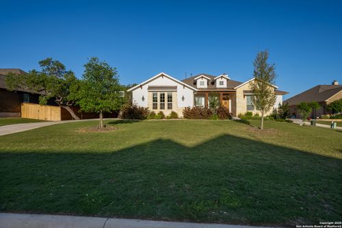 259 Lawrence Dr, Castroville, TX, 78009-3485 | Card Image