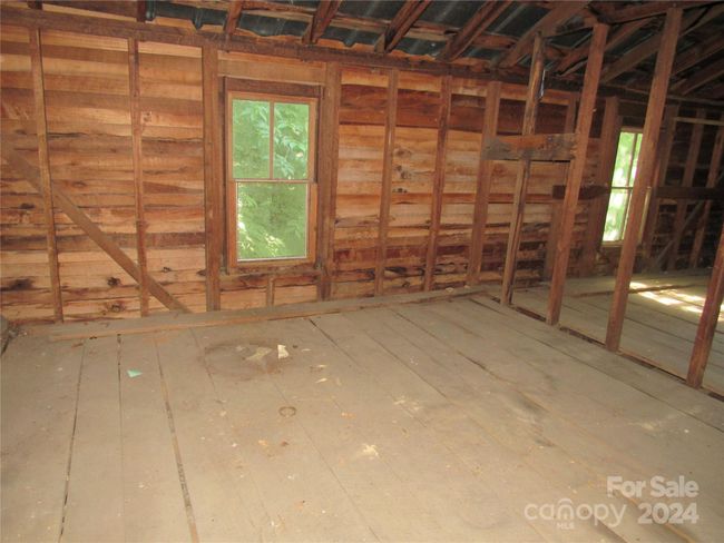 664 Woodfin Rd, House other with 2 bedrooms, 1 bathrooms and null parking in Sylva NC | Image 25