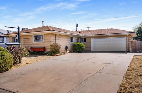 4216 Hendrix Rd Ne, Albuquerque, NM, 87110-1056 | Card Image