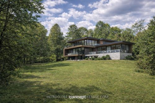 5970 Rutherford Rd, Woodbridge, ON, L4H4X6 | Card Image