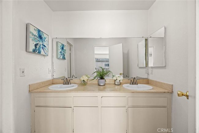 APT-2 - 915 Carob Way, Condo with 3 bedrooms, 3 bathrooms and 2 parking in Montebello CA | Image 18