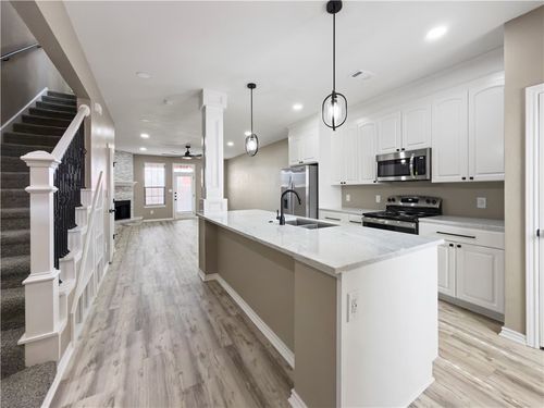 a103-1305 W Villa Maria Road, Bryan, TX, 77801 | Card Image