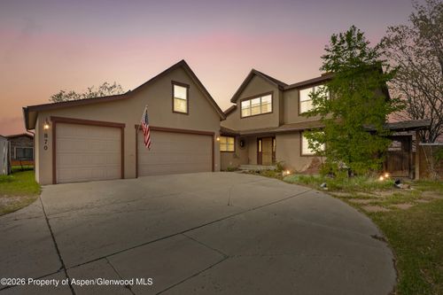870 Hickory Dr, Rifle, CO, 81650-2174 | Card Image