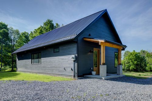 25 Carleton St, Elgin, ON, K0G1E0 | Card Image