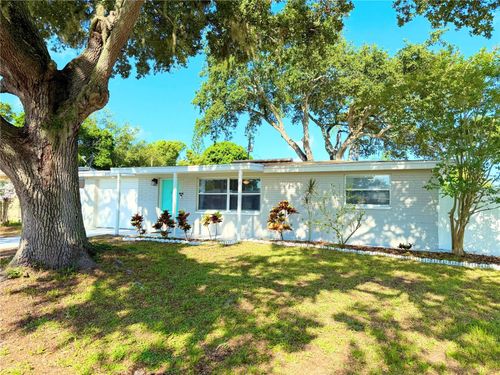 2141 Holiday Dr, HOLIDAY, FL, 34691-4231 | Card Image