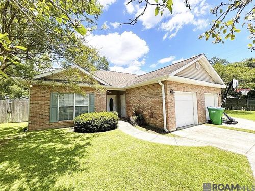 12332 Pine View Ln, Ponchatoula, LA, 70454-4313 | Card Image