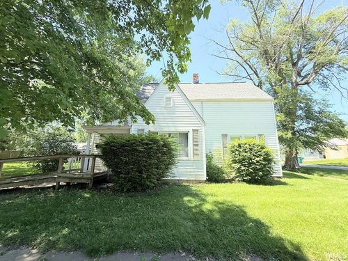 220 N Washington St, Flora, IN, 46929-1062 | Card Image