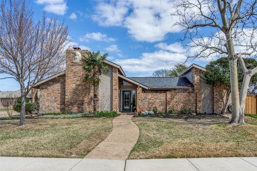 3901 Medina Dr, Plano, TX, 75074-3825 | Card Image