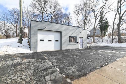 209 S 6th Street, Stoughton, WI, 53589 | Card Image