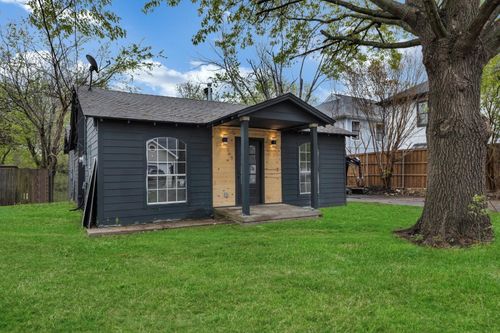 1404 N Bradley St, Mckinney, TX, 75069-1700 | Card Image