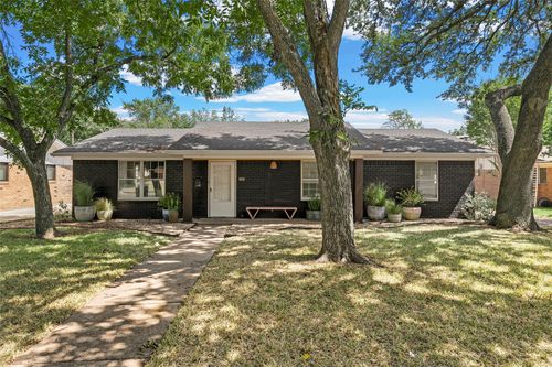 5831 Caldwell St, Waco, TX, 76710-2807 | Card Image