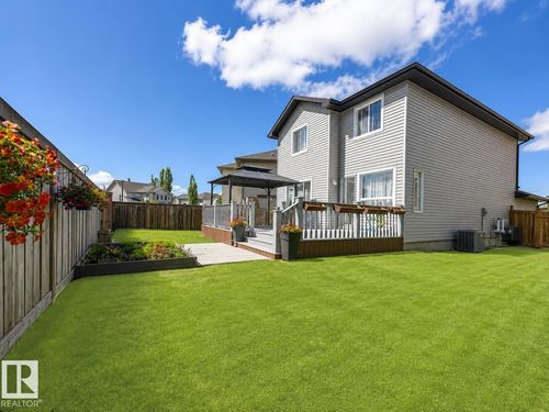 526 173a St Sw, Edmonton, AB, T6W2A5 | Card Image