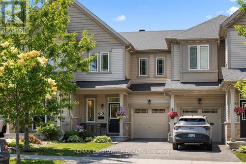 446 Meadowbreeze Dr, Kanata, ON, K2M0L1 | Card Image