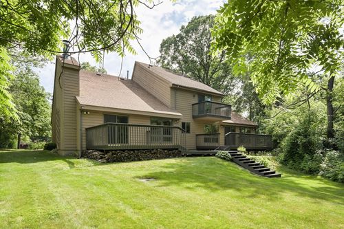 2410 Lisbon Ave N, Lake Elmo, MN, 55042-9446 | Card Image