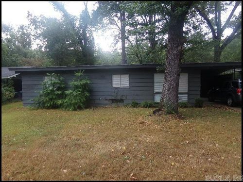 90 S Meadowcliff Dr, Little Rock, AR, 72209-2140 | Card Image