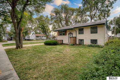 2813 Renner Drive, House other with 4 bedrooms, 2 bathrooms and null parking in Council Bluffs IA | Image 2