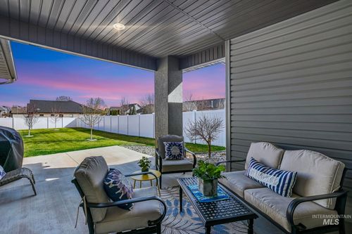 392 Arrowhead Path, Twin Falls, ID, 83301-6092 | Card Image
