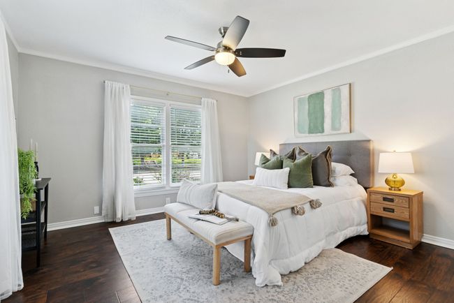 This is your master suite...split from the other bedrooms...ready for your perfect lazy afternoon. | Image 18