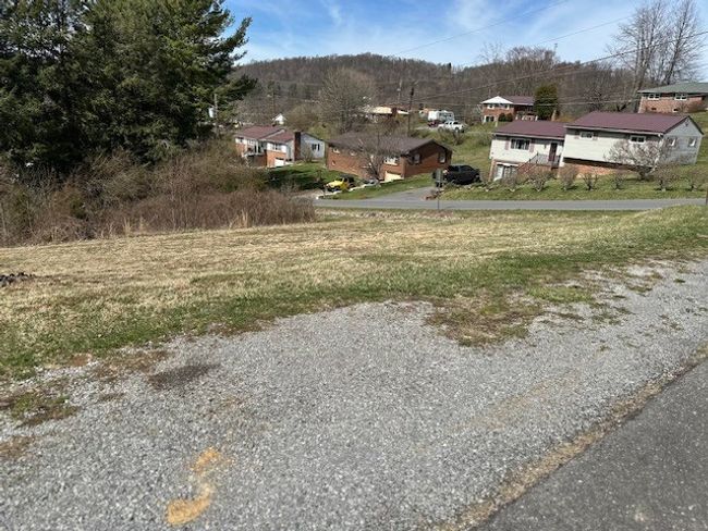 000 Martin St., Home with 0 bedrooms, 0 bathrooms and null parking in Pounding Mill VA | Image 6