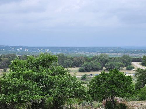 1279 Kings Cove Dr, Canyon Lake, TX, 78133-5837 | Card Image