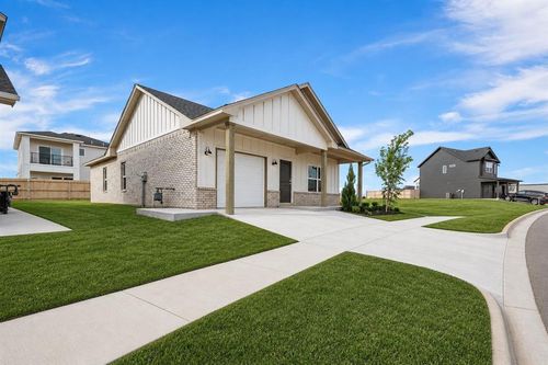 4113 Nw 179th Street, Edmond, OK, 73013 | Card Image