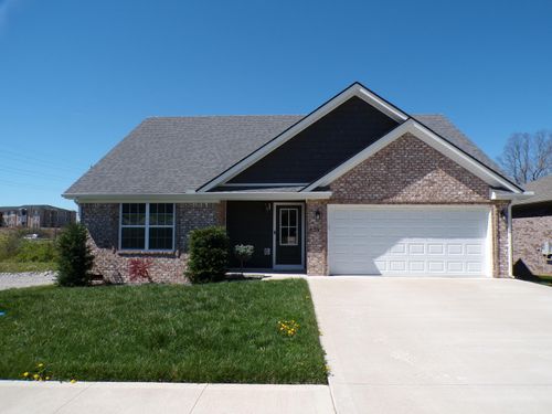 639 Four Winds Dr, Richmond, KY, 40475-1475 | Card Image
