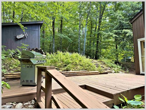 5 Durgin Cir, Campton, NH, 03223-5322 | Card Image