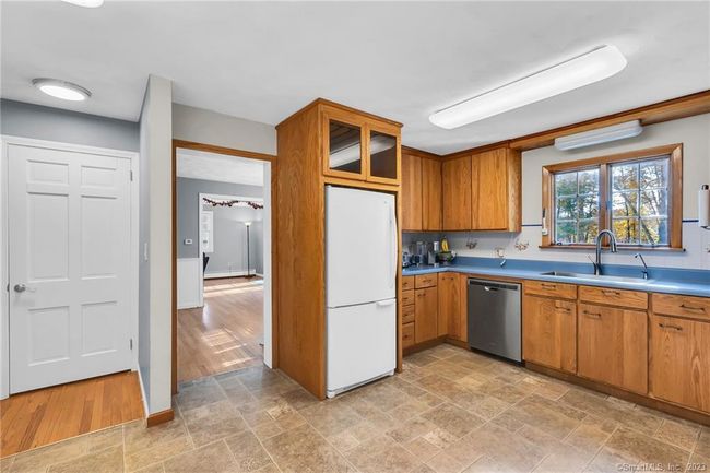 242 Moody Rd, House other with 4 bedrooms, 2 bathrooms and null parking in Enfield CT | Image 5