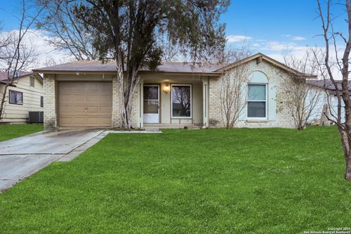 5811 Thornwood, San Antonio, TX, 78218-4722 | Card Image