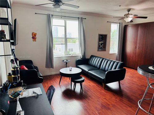 apt-304-1502 Jefferson Ave, Miami Beach, FL, 33139-3470 | Card Image