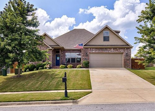 1653 S Laurel Lndg, Fayetteville, AR, 72701-5877 | Card Image