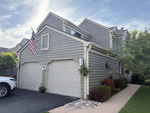 414 White Oak Ln, Lake Barrington, IL, 60010-6224 | Card Image