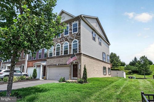 25220 Prairie Fire Sq, ALDIE, VA, 20105-5690 | Card Image