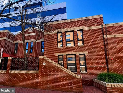 r-2-4814 Hampden Ln, BETHESDA, MD, 20814-2928 | Card Image