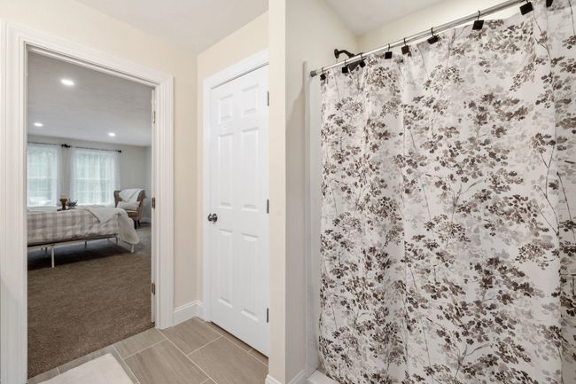 A - 46 Ledge Rd, Condo with 3 bedrooms, 3 bathrooms and null parking in Pelham NH | Image 24