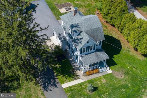 642 Concord Rd, GLEN MILLS, PA, 19342-1345 | Card Image