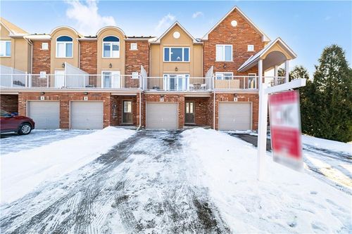 2-1253 Silvan Forest Dr, Burlington, ON, L7M0B7 | Card Image