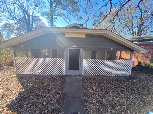 1433 Ford Ave, TARRANT, AL, 35217-2510 | Card Image
