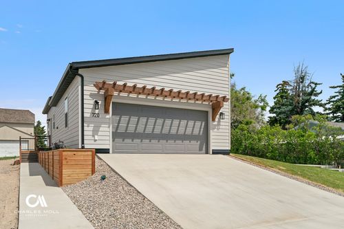 720 Elm St, Helena, MT, 59601-0310 | Card Image